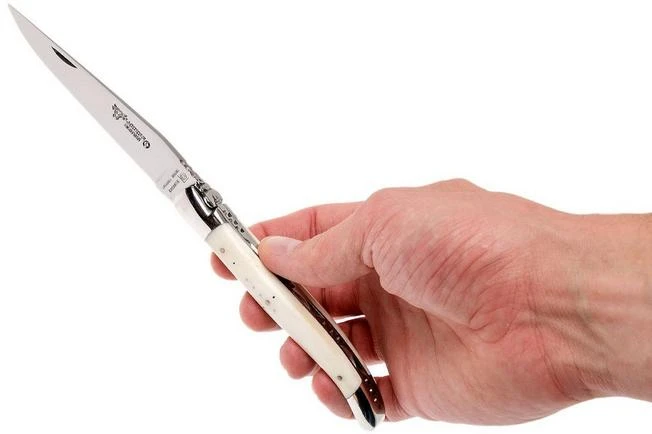 Laguiole En Aubrac Classic 12cm White Bone L0212OSI-FSI1 10 Laguiole En Aubrac Classic 12cm White Bone L0212OSI-FSI1 - Image 8