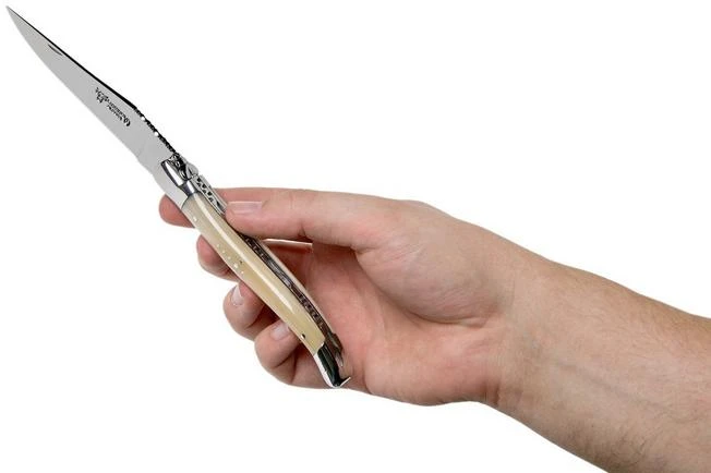 Laguiole En Aubrac Classic 12cm Horn L0212PCI-FSI1 10 Laguiole En Aubrac Classic 12cm Horn L0212PCI-FSI1 - Image 8