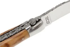 Laguiole En Aubrac 12cm Double Plates, Olive Burl Hand-filed, L0712LLI-FSJ1 -Famous Knife Shop AUL0712LLI FSJ1 04 laguiole en aubrac aul0712lli fsj1 04