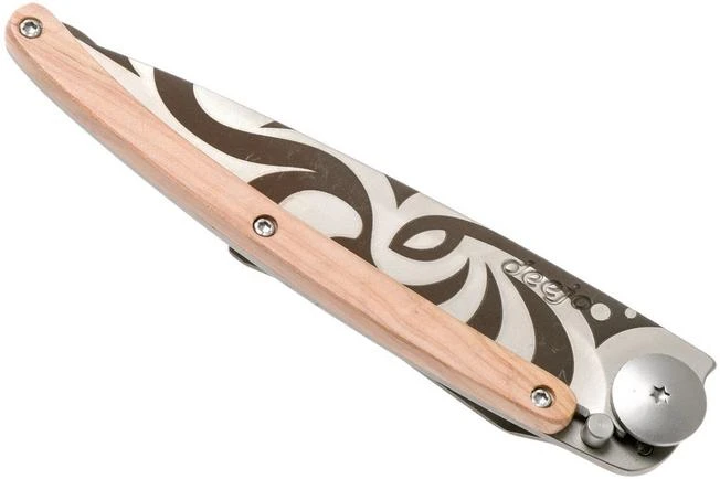 Deejo Tattoo 37g, Juniper Wood, Tribal 1CB020 Pocket Knife 6 Deejo Tattoo 37g, Juniper Wood, Tribal 1CB020 Pocket Knife - Image 4