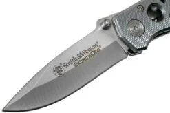 Smith & Wesson Extreme Ops Silver CK105H, Pocket Knife 12 Smith & Wesson Extreme Ops Silver CK105H, Pocket Knife -Famous Knife Shop SMCK105H 03 smith wesson
