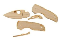 Spyderco Wooden Knife Kit C230 Lil Native WDKIT2, Wooden Pocket Knife -Famous Knife Shop SPWDKIT2 03 spyderco