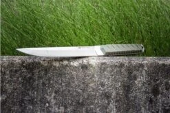 Steel Will Courage 311 Fixed Knife, Green -Famous Knife Shop SWK 311 20 sfeerfoto